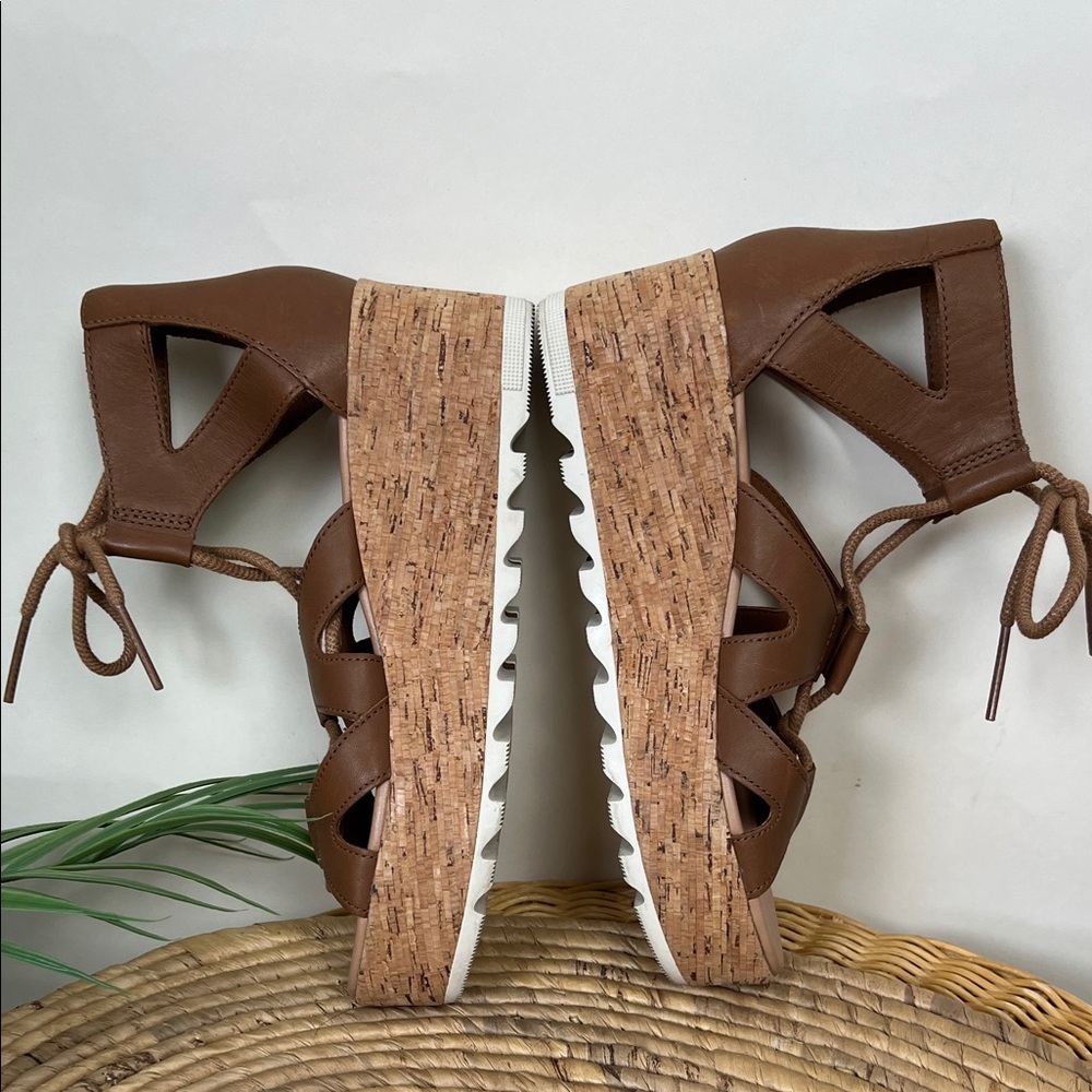 Sorel Tan Wedge Sandals - Picture 9 of 14